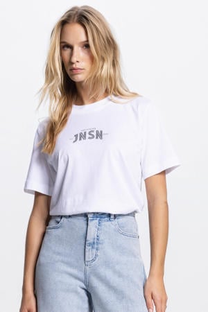 T-shirt wit