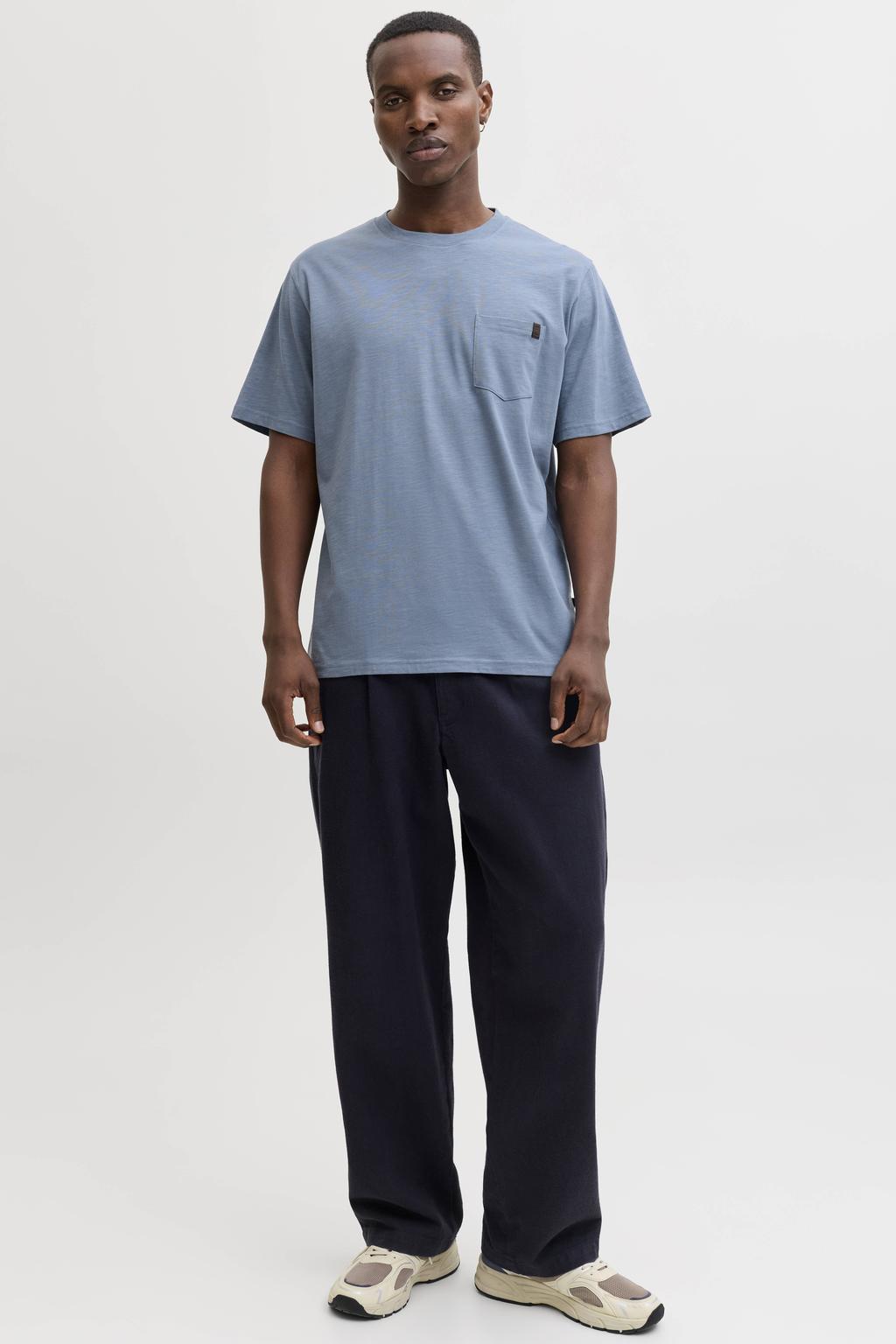 JACK & JONES ESSENTIALS relaxed T-shirt blauw