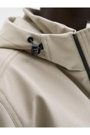 thumbnail: Beige heren JACK & JONES ESSENTIALS tussenjas gebreid van polyester met effen, lange mouwen, capuchon en ritssluiting