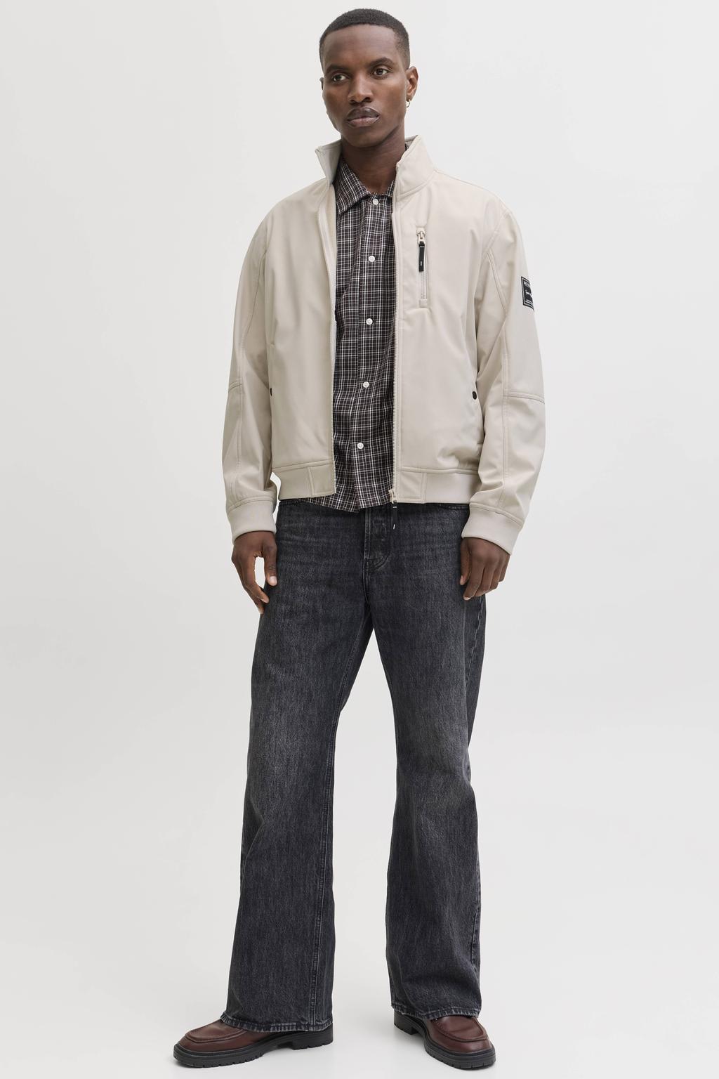 JACK & JONES ESSENTIALS softshell jas beige