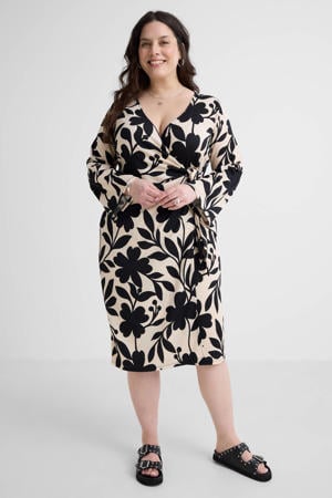 crinkle wikkeljurk met bloemenprint zwart/wit