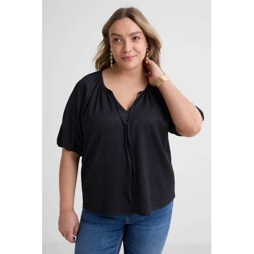 GREAT LOOKS crinkle top met strikkraag zwart afbeelding