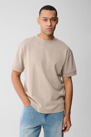 relaxed T-shirt met backprint bruin