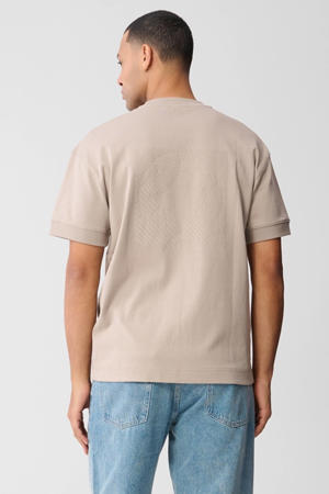 relaxed T-shirt met backprint bruin
