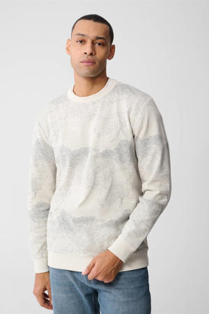 sweater ecru
