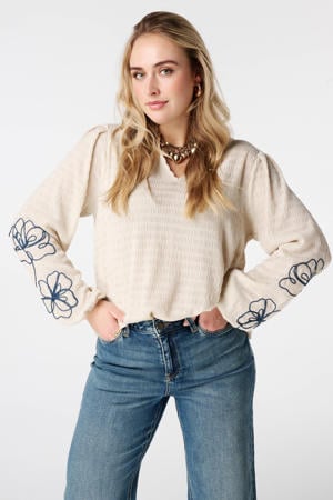 top beige