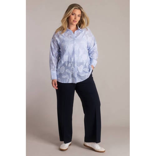 Yest Curve gebloemde blouse lichtblauw afbeelding