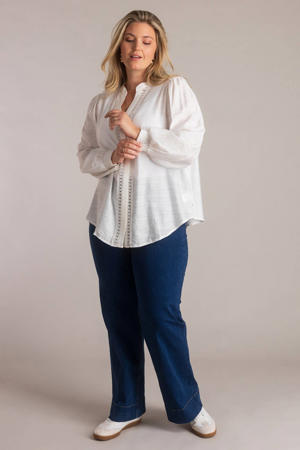 blouse ecru