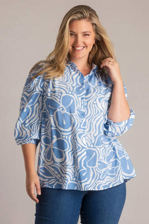 gebloemde blouse lichtblauw