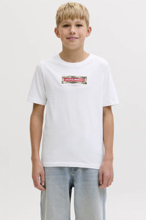 T-shirt wit