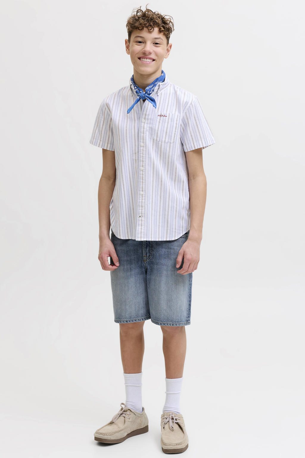Medium blue denim jongens JACK & JONES JUNIOR short van denim met loose fit, rits- en knoopsluiting en effen