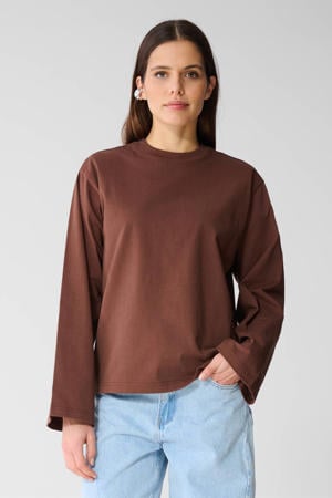 longsleeve bruin