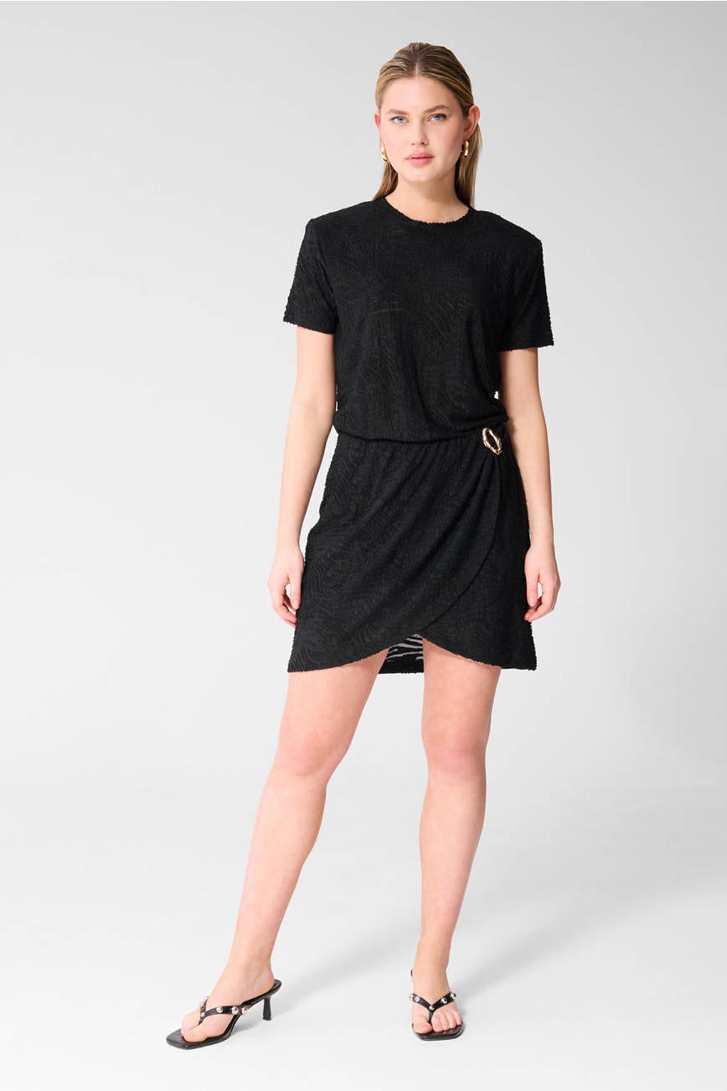 Zwarte dames Shoeby korte jurk van polyester met korte mouwen, ronde hals, elastische tailleband en overslag detail