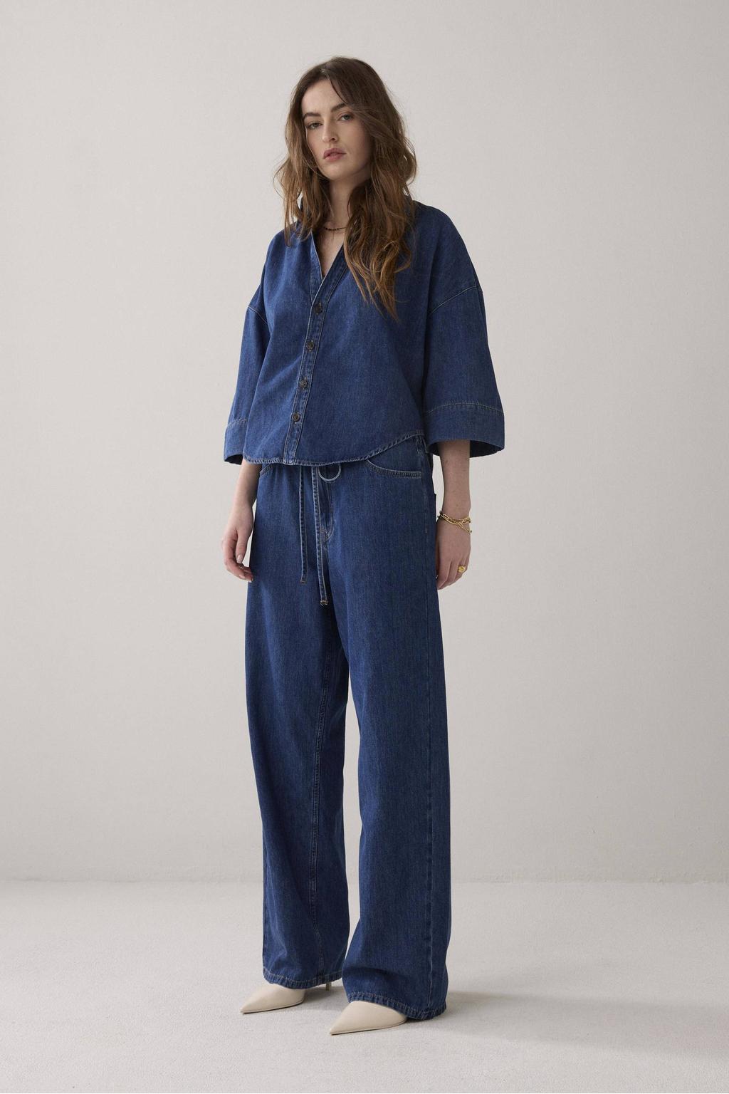 Dark blue denim dames Summum blouse dark blue van denim met effen, driekwart mouwen, klassieke kraag en knoopsluiting