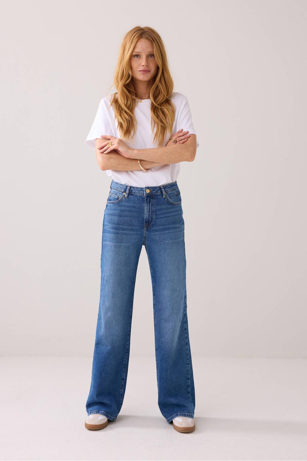 Medium blue denim dames Summum high waist wide leg jeans van denim met rits- en knoopsluiting en effen