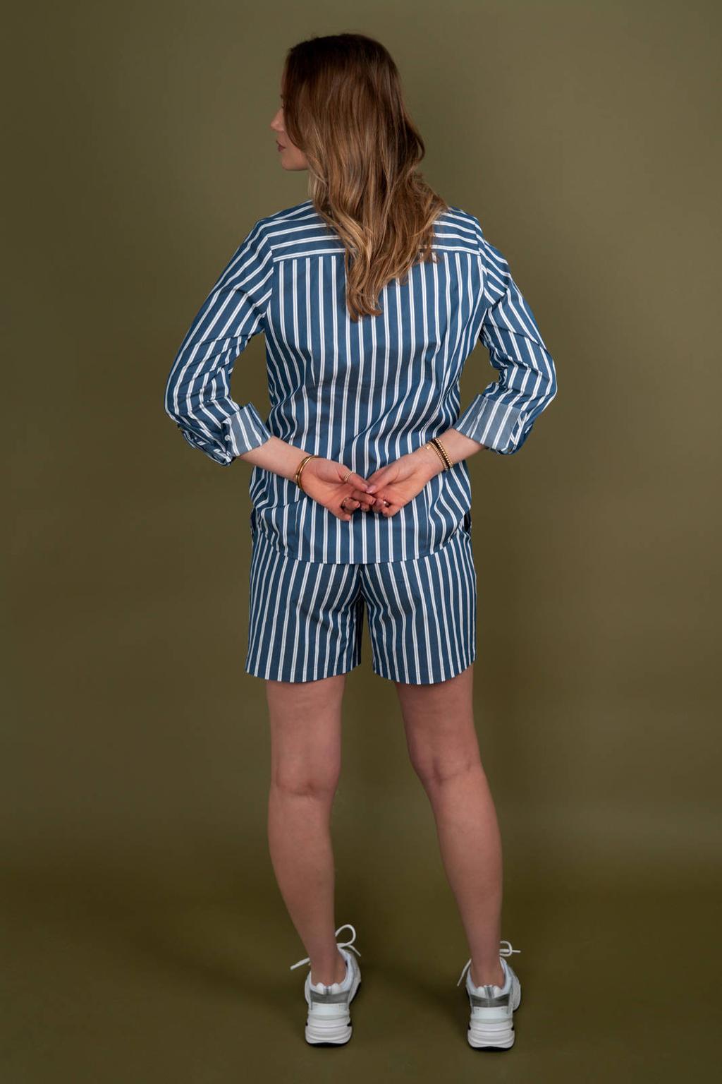 Blauwe dames TQ-Amsterdam gestreepte blouse van katoen met lange mouwen, klassieke kraag en knoopsluiting