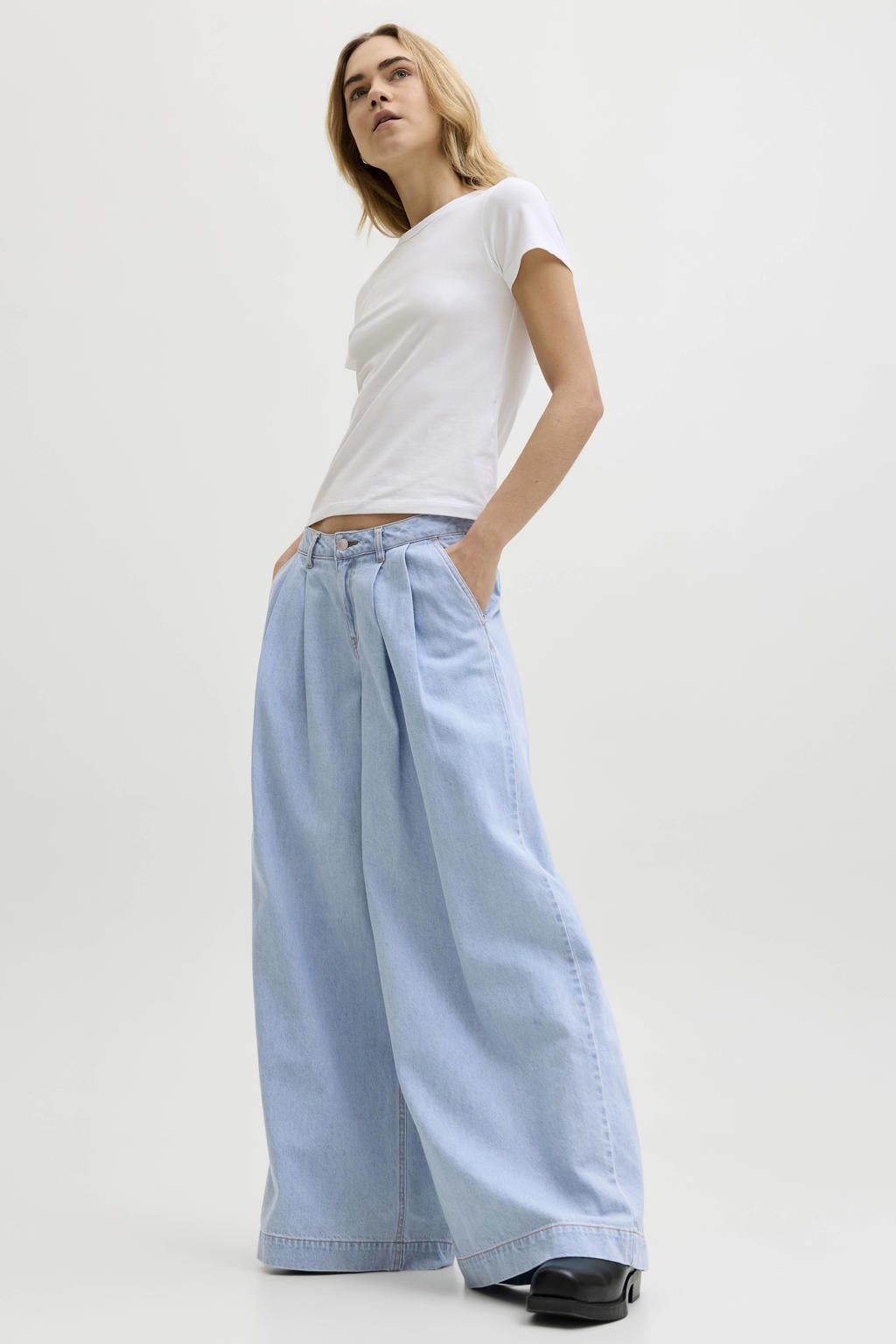 Light blue denim dames JJXX Jxpalma Nova Extra Wide Mw R339 Dnm wide leg jeans met rits- en knoopsluiting en effen