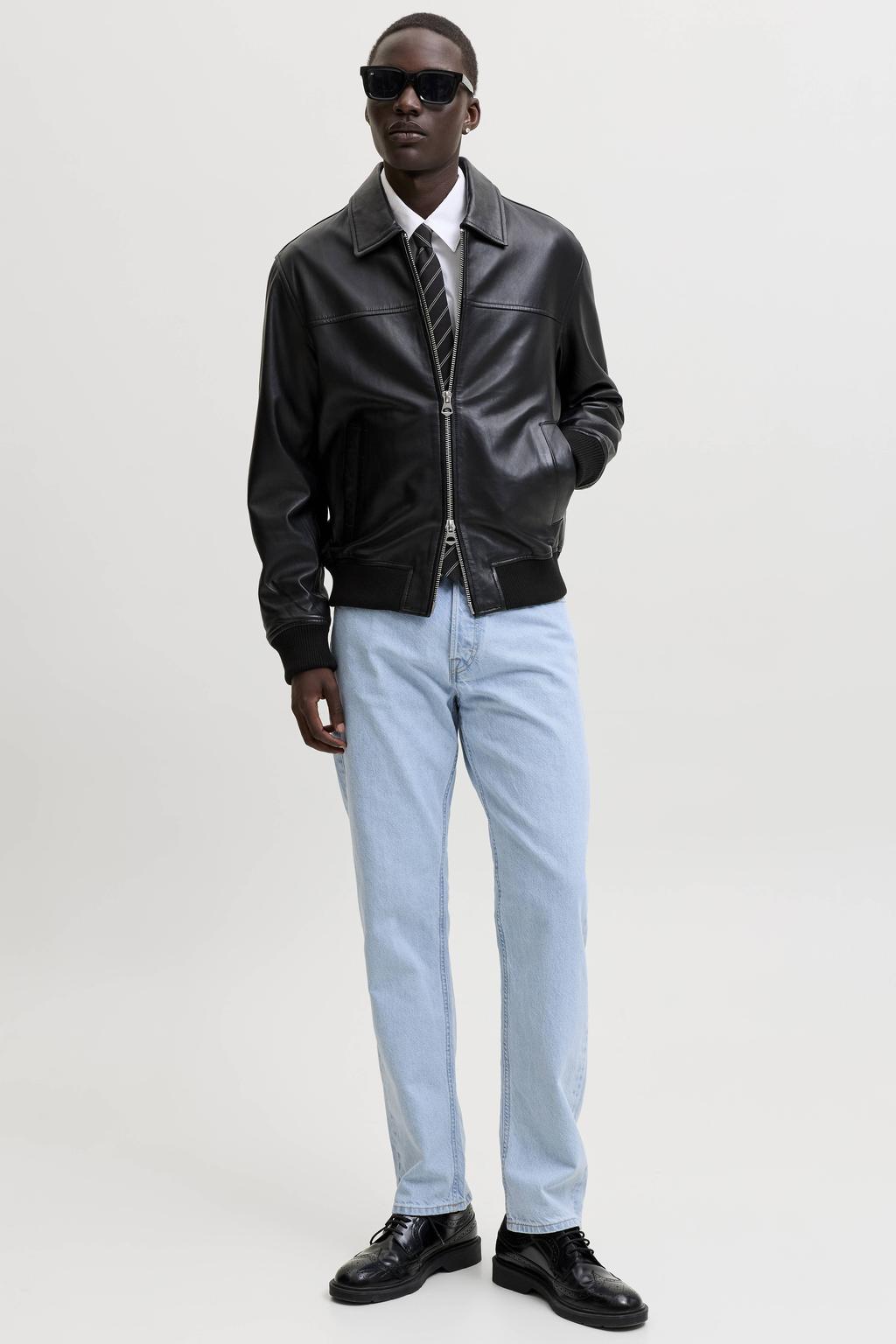 JACK & JONES JEANS INTELLIGENCE JJICHRIS JJORIGINAL relaxed fit jeans light blue denim