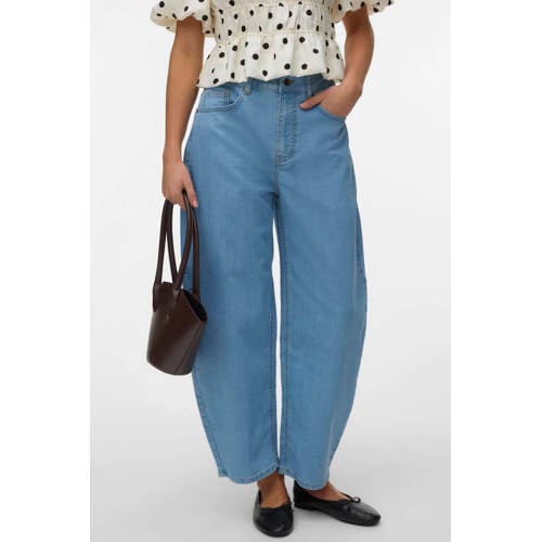 VERO MODA Vmlouisa Lbd Hw Denim Jeans Exp high waist barrel jeans light blue denim afbeelding