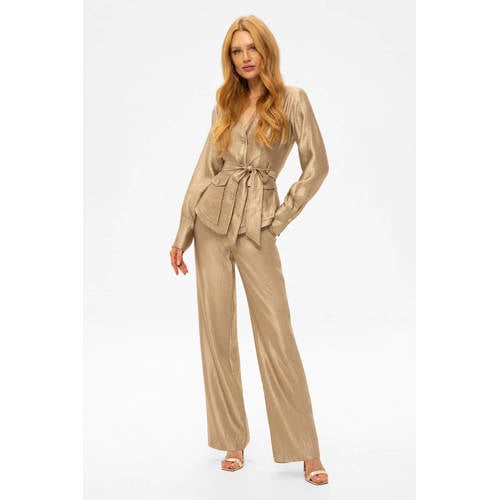 NIKKIE satijnen straight regular waist broek taupe afbeelding