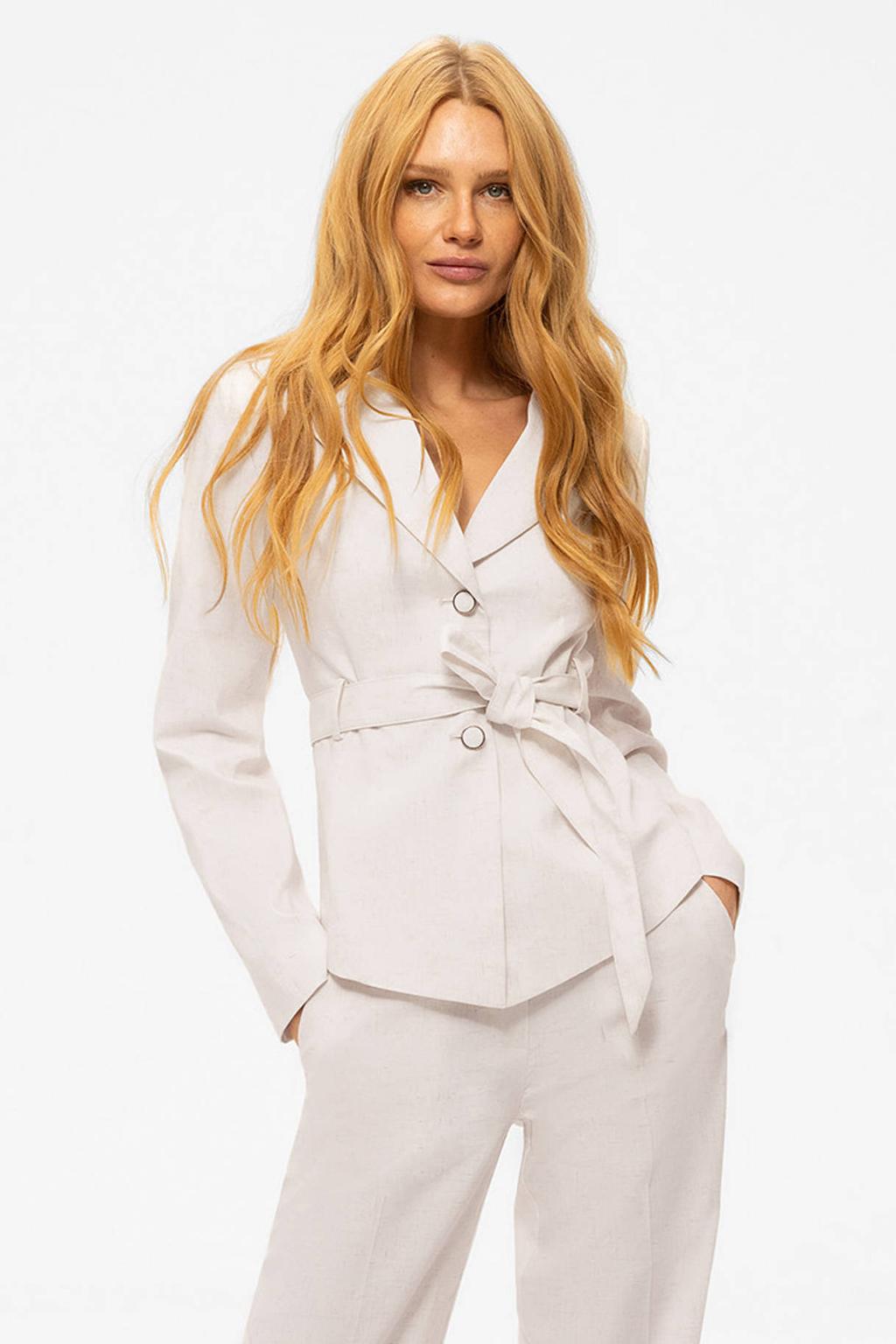 Ecru dames NIKKIE regular blazer van linnen met effen, lange mouwen, reverskraag, knoopsluiting en ceintuur