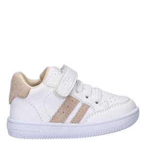 sneakers wit