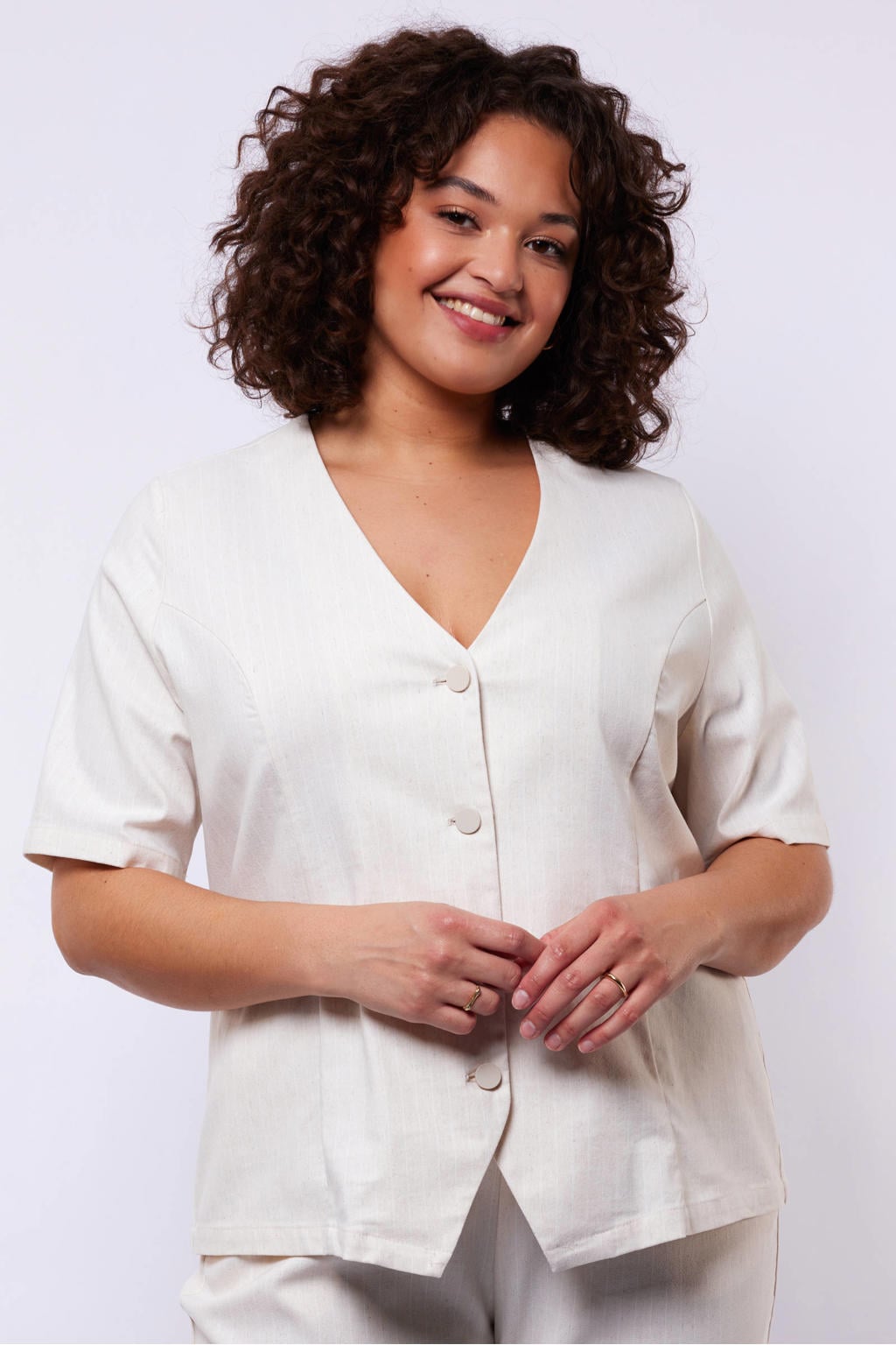 Ecru dames Exxcellent blouse van rayon met effen, korte mouwen, V-hals en knoopsluiting