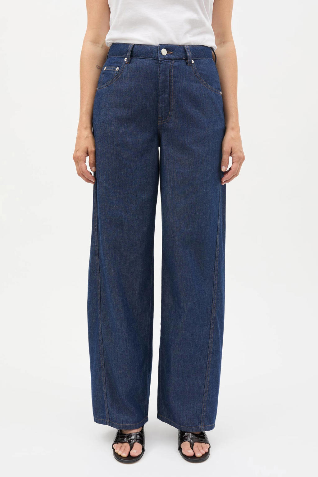 Dark blue denim dames MADS NØRGAARD COPENHAGEN Air Denim Christel Jeans wide leg jeans dark blue met rits- en knoopsluiting en effen