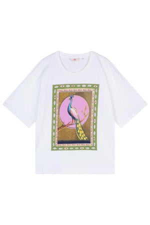 T-shirt wit