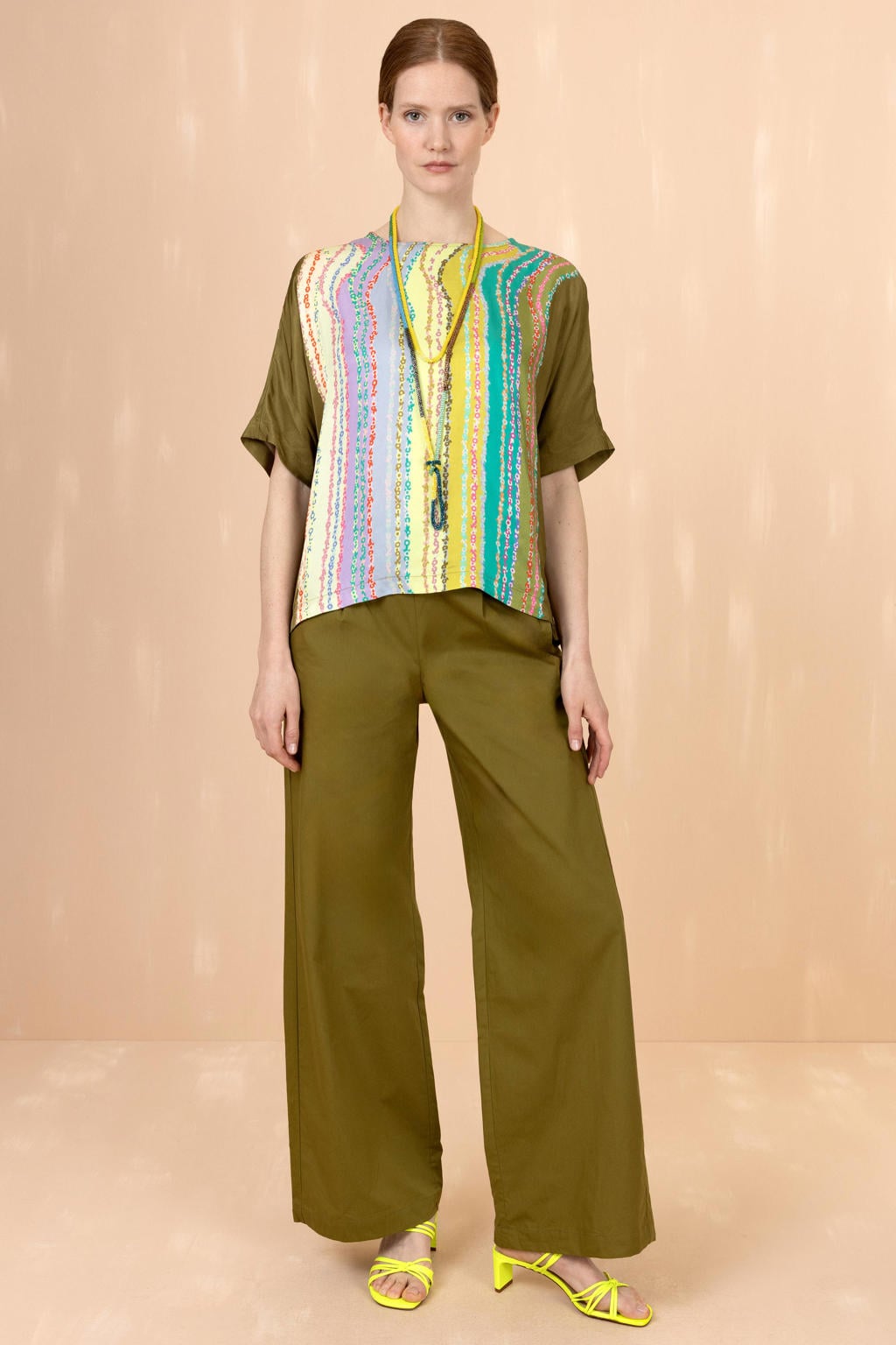 Olijfgroene dames Oilily wide leg high waist broek van katoen met elastische tailleband met koord en effen