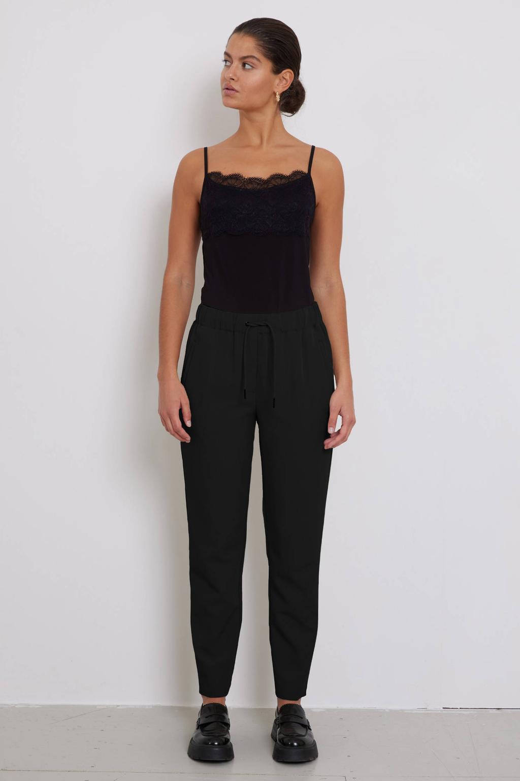 Zwarte dames Bruuns Bazaar slim regular waist broek van polyester met elastische tailleband met koord en effen