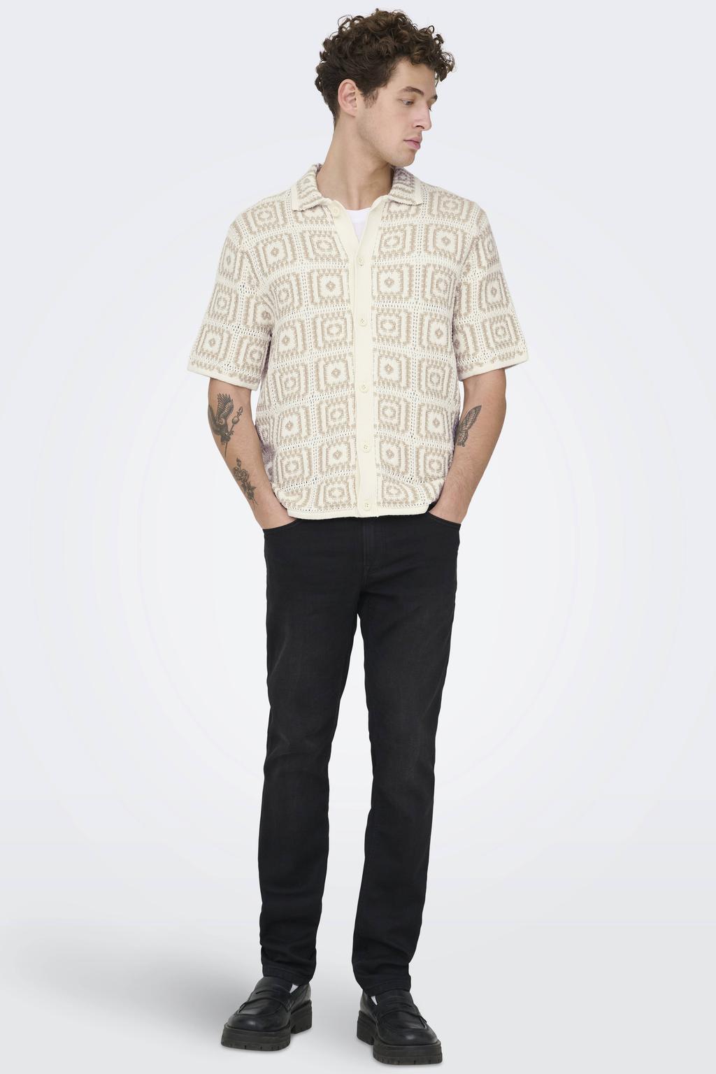 Ecru heren ONLY & SONS loose casual overhemd patroon met korte mouwen, klassieke kraag en knoopsluiting