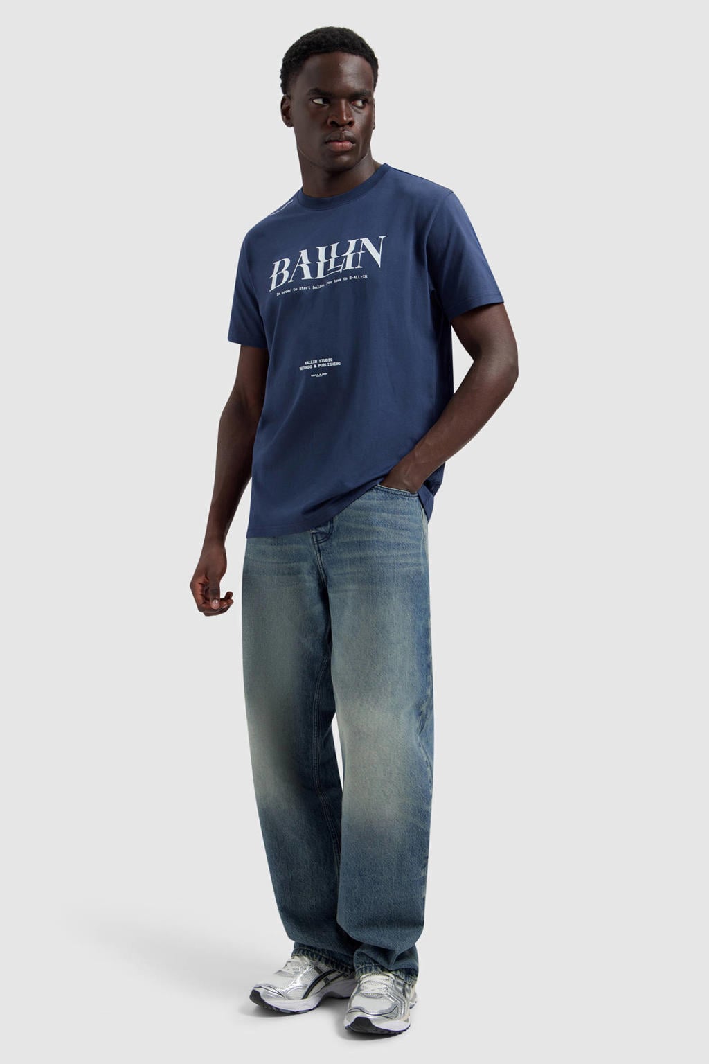 Donkerblauwe heren Ballin regular t-shirt van katoen met logo dessin, korte mouwen en ronde hals