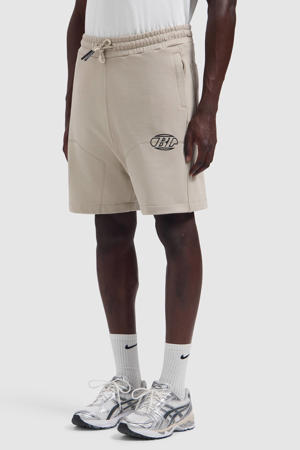 loose fit sweatshort - taupe
