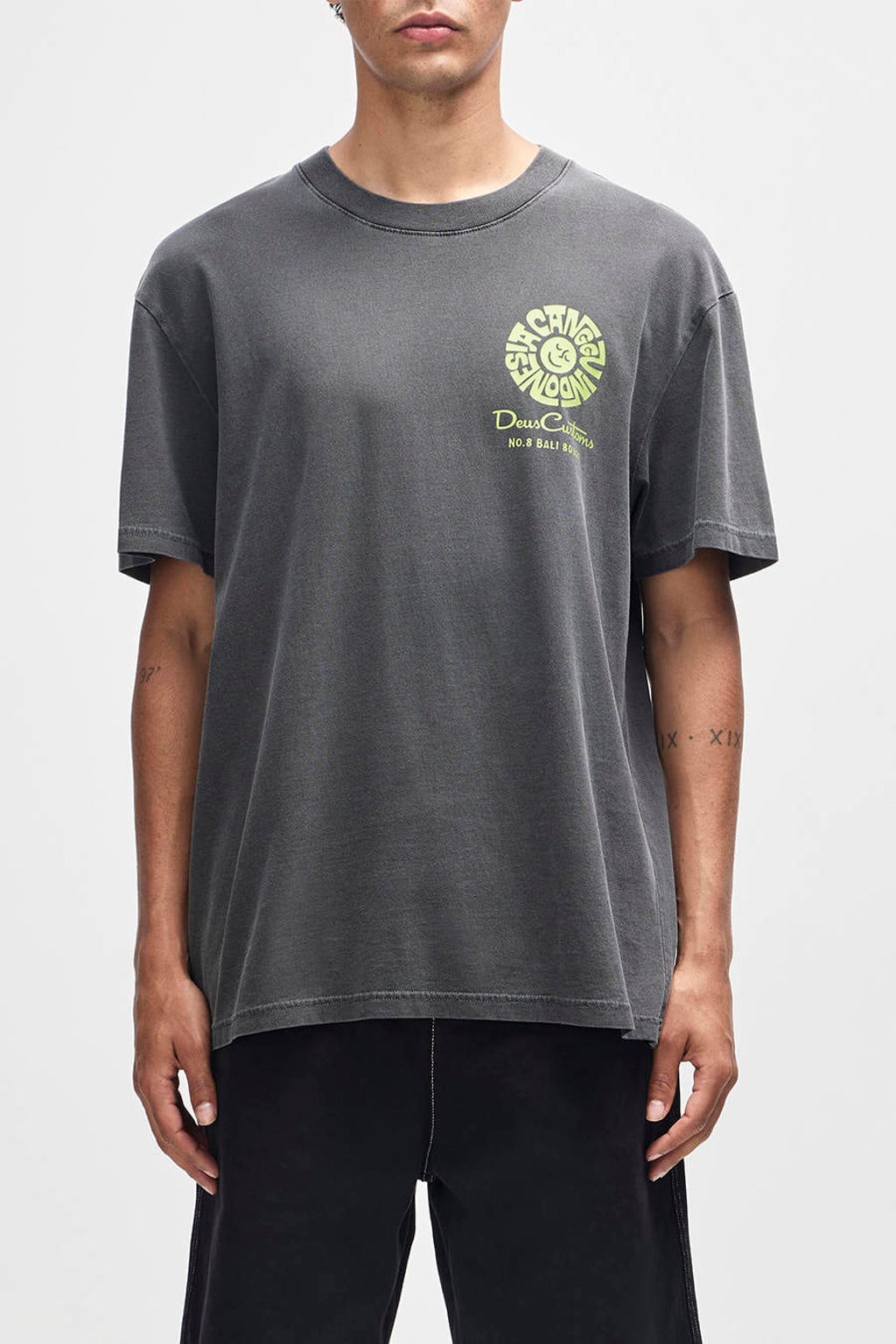 Grijze heren Deus Ex Machina oversized T-shirt van katoen met backprint, korte mouwen en ronde hals
