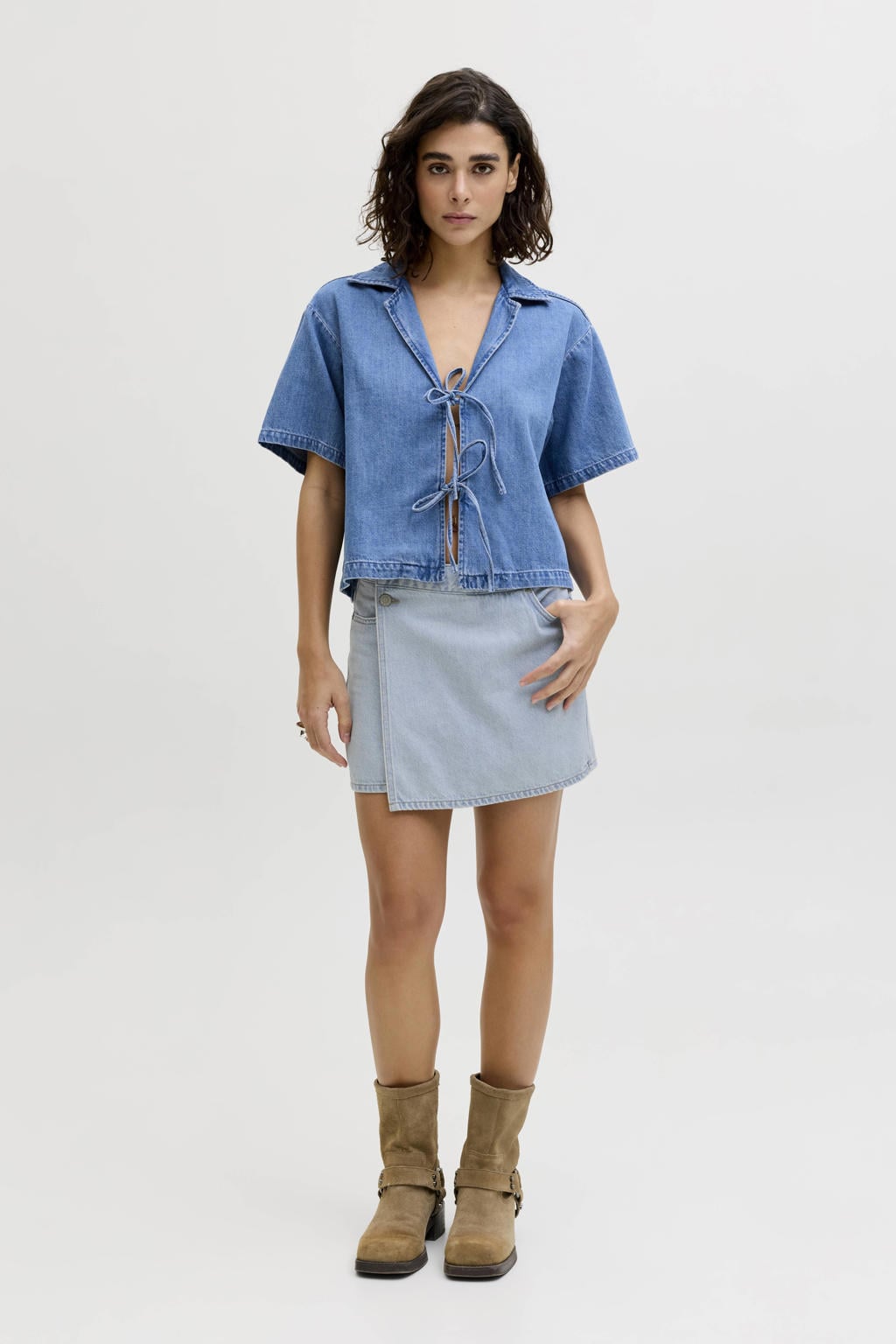 Light blue denim dames JJXX skort van denim met regular waist, rits- en knoopsluiting en effen