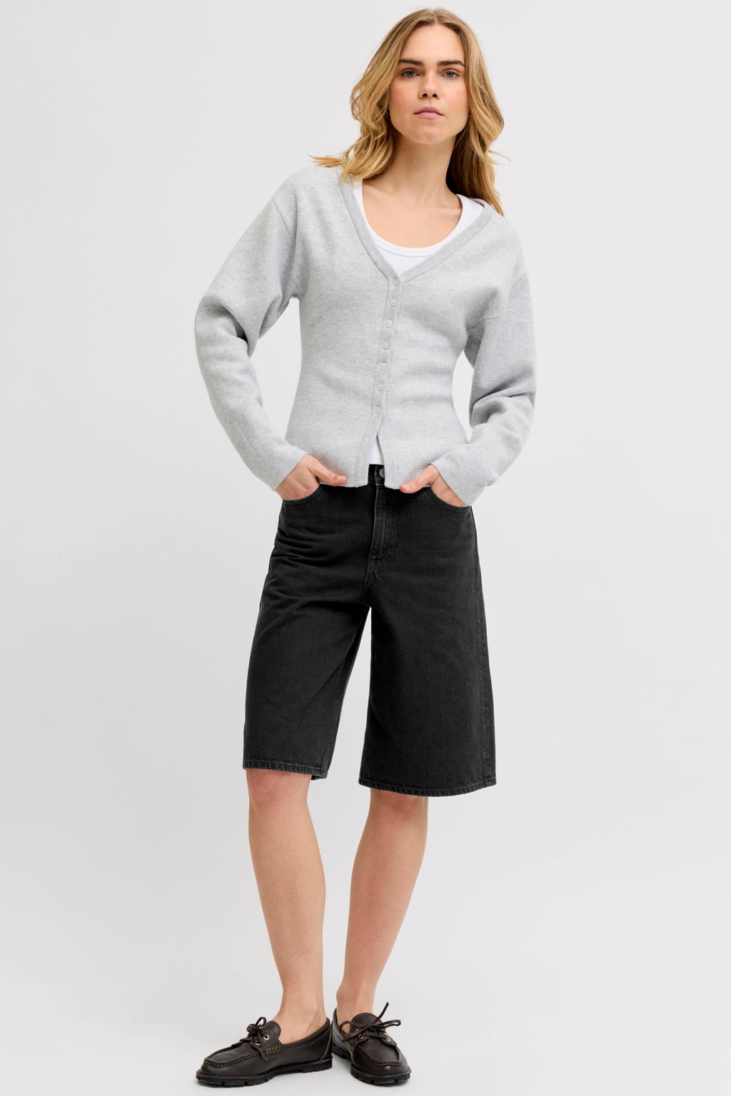Black denim dames JJXX wide leg high waist short black van denim met rits- en knoopsluiting en effen