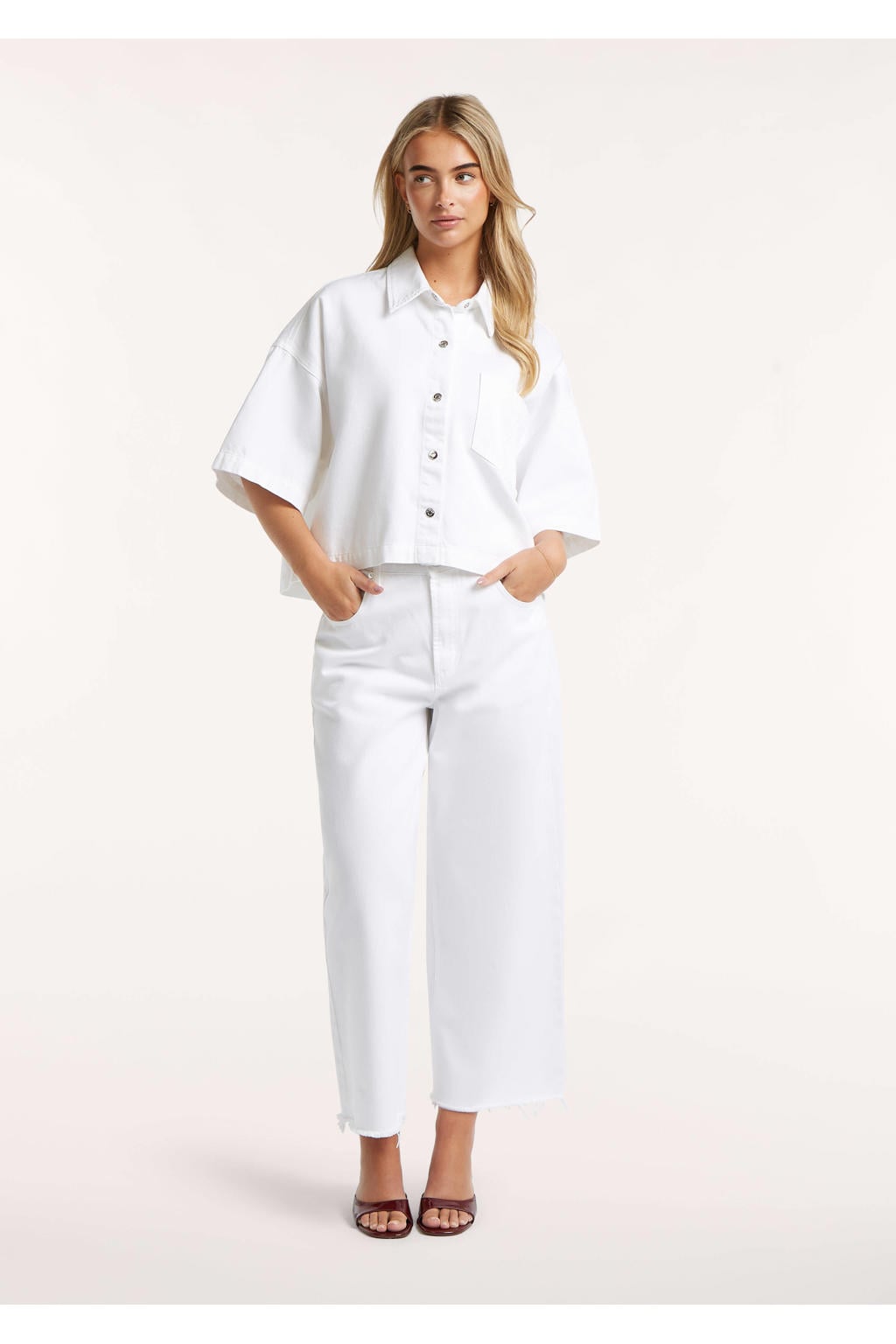 Ecru dames Circle of Trust blouse van denim met effen, driekwart mouwen, klassieke kraag en knoopsluiting