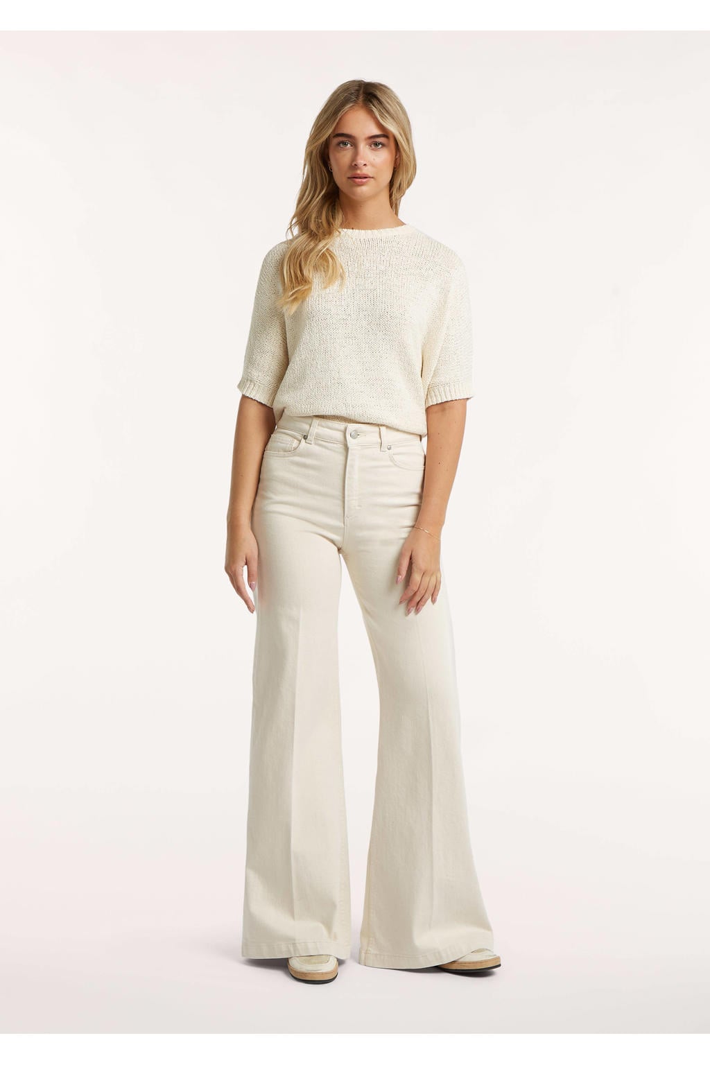 Crème dames Circle of Trust high waist flared jeans crème van denim met rits- en knoopsluiting en effen