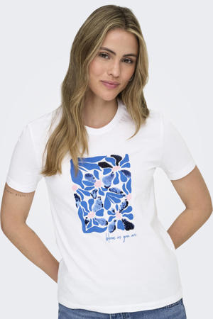 T-shirt wit