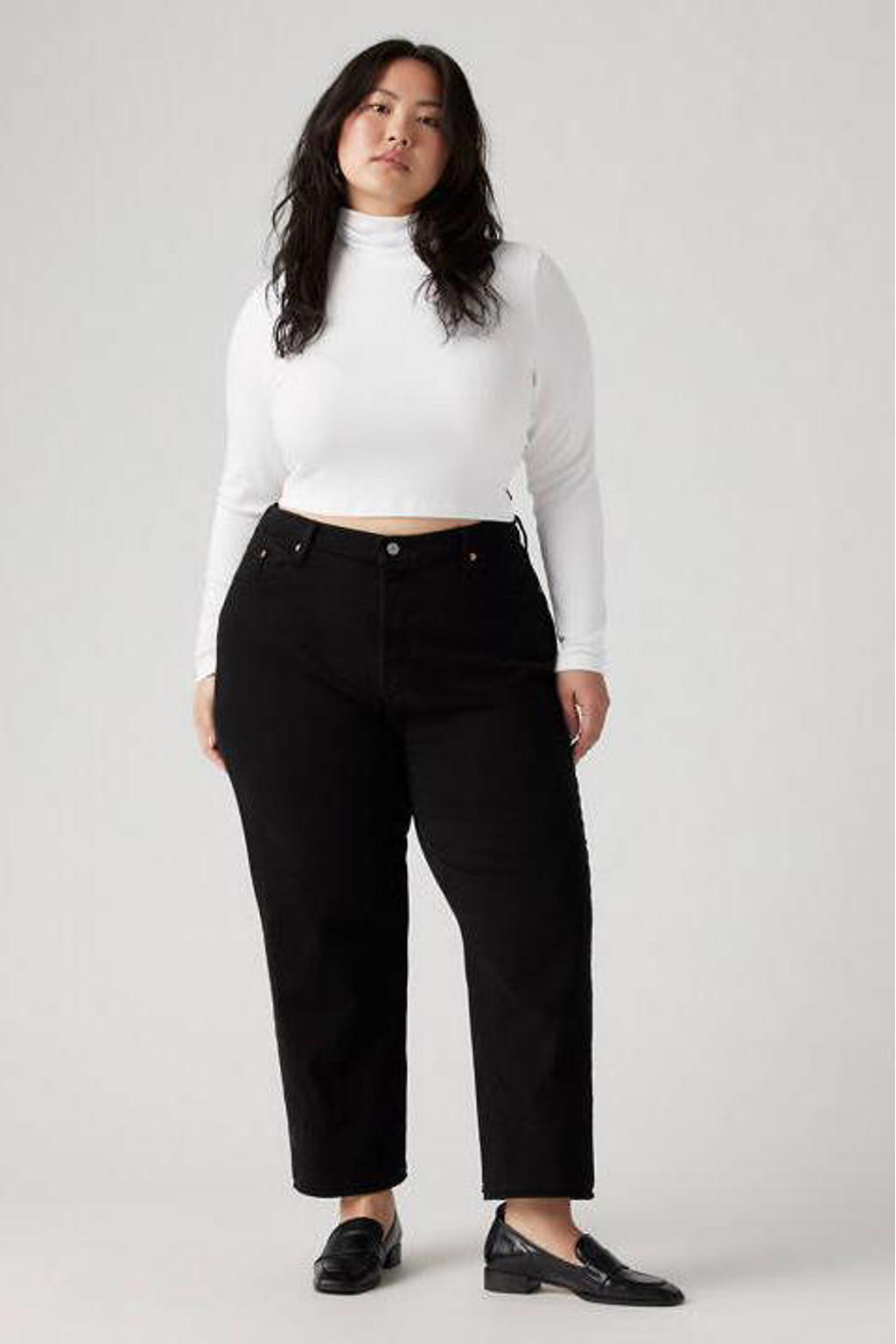 Black denim dames Levi's Plus high waist straight leg jeans black van denim met rits- en knoopsluiting en effen