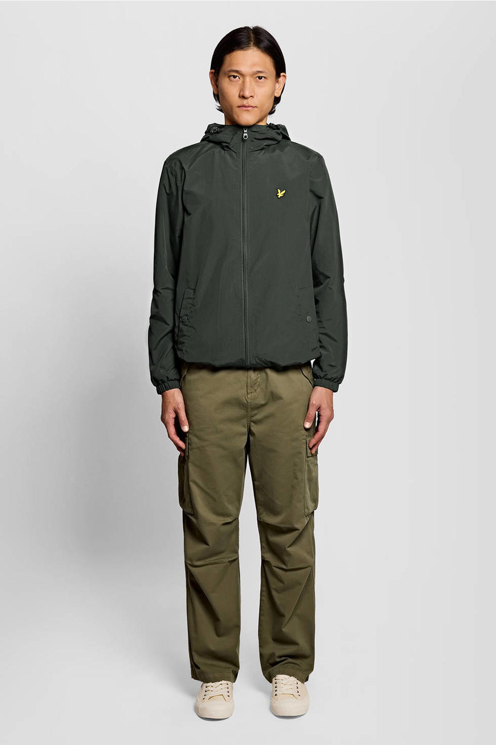 Donkergroene heren Lyle & Scott zomerjas van nylon met effen, lange mouwen, capuchon en ritssluiting