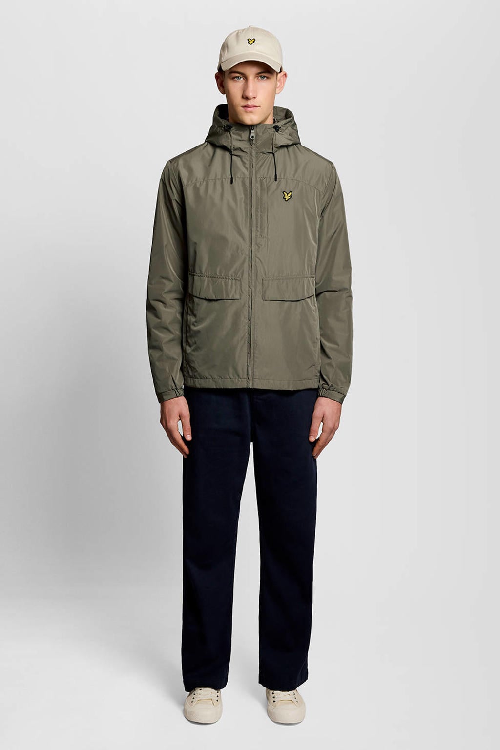 Lichtbruine heren Lyle & Scott zomerjas van polyester met effen, lange mouwen, capuchon en ritssluiting