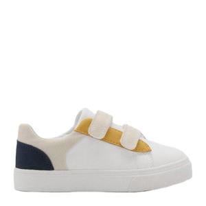 sneakers wit