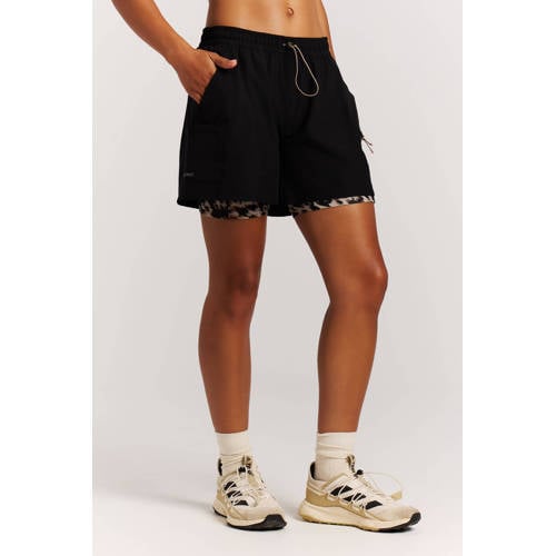 Protest straight high waist sweatshort met dierenprint zwart afbeelding