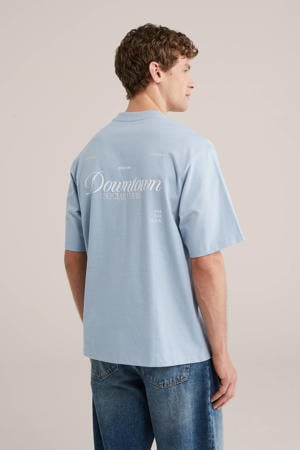 relaxed T-shirt met backprint lichtblauw