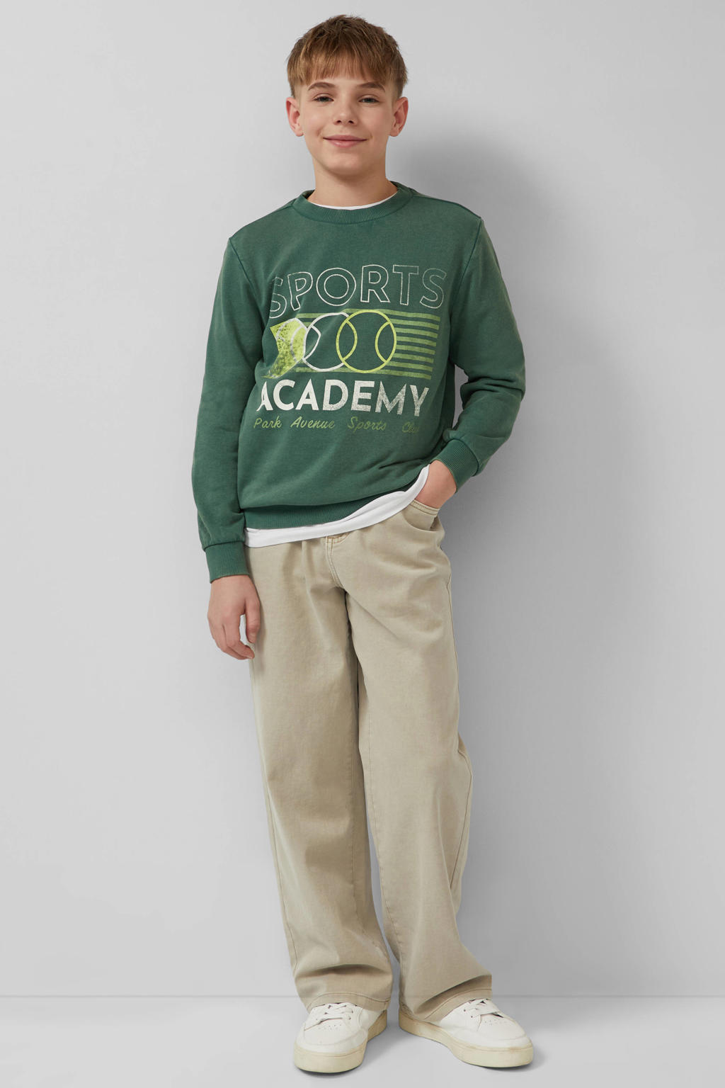 Donkergroene jongens s.Oliver sweater met printopdruk, lange mouwen, ronde hals en geribde boorden