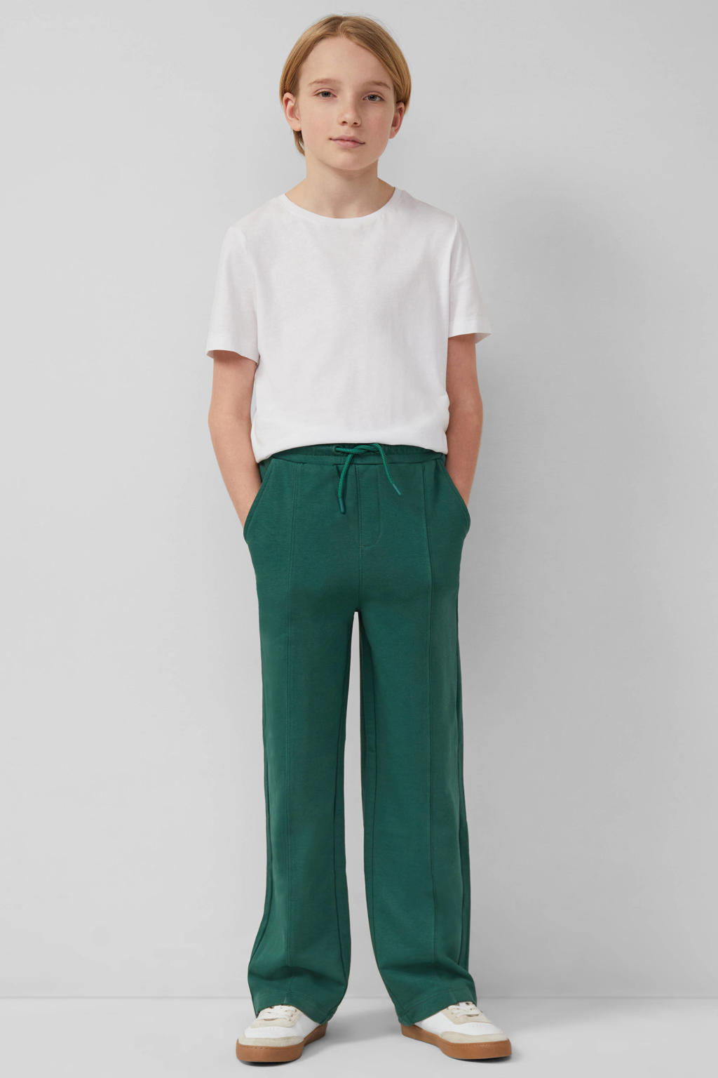 Donkergroene jongens s.Oliver straight casual broek van katoen met elastische tailleband met koord en effen