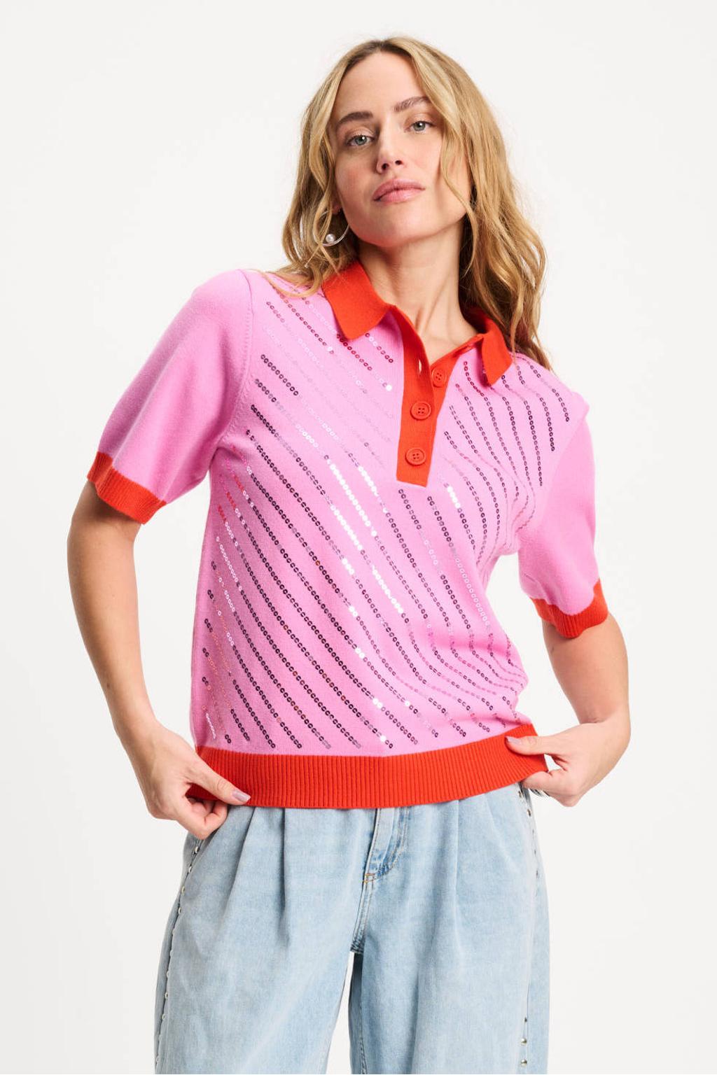 Roze en rode dames POM Amsterdam top van viscose met effen, korte mouwen, klassieke kraag en pailletten