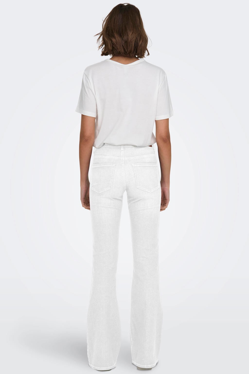 Ecru dames ONLY flared jeans van stretchdenim met regular waist, rits- en knoopsluiting en effen